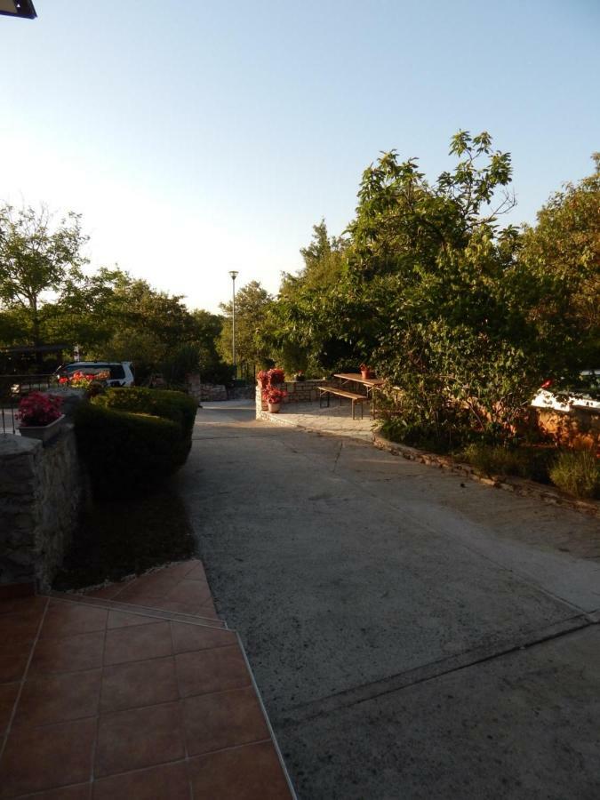 לאבין Apartment Strmac מראה חיצוני תמונה